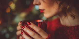 30 idées sublimes de nail art pour des ongles de Noël féeriques idées ongles Noel
