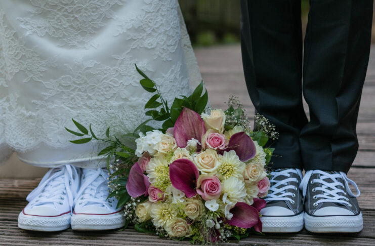 Comment porter des baskets pour un mariage ? porter des baskets pour mariage