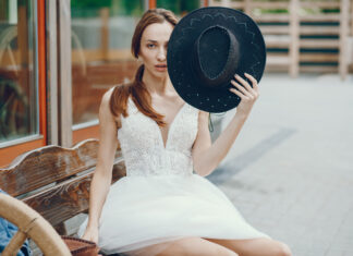 Pourquoi et comment choisir une robe courte pour son mariage ? robe courte mariage