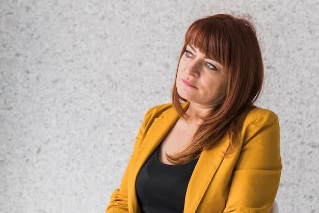 coupe-cheveux-mi-long-degrade-effile-avec-frange-femme-50-ans