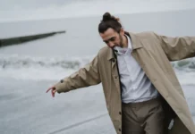 Trench, caban ou parka légère : quel manteau mi-saison mérite vraiment votre argent manteau mi-saison homme