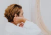 Mariée aux cheveux très courts : la coiffure parfaite existe sans une seule rallonge coiffure mariée cheveux très courts